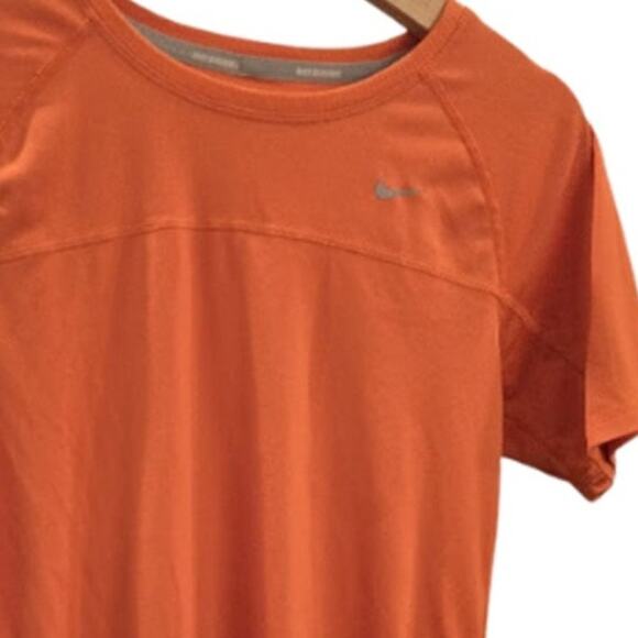 Nike Dri-FIT Bright Orange Training Tee – EUC Size Large - Picture 4 of 4